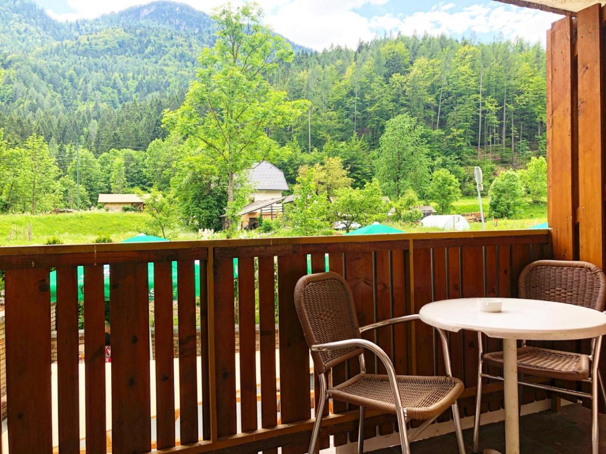Apartment And Rooms Maraton Kranjska Gora Bagian luar foto