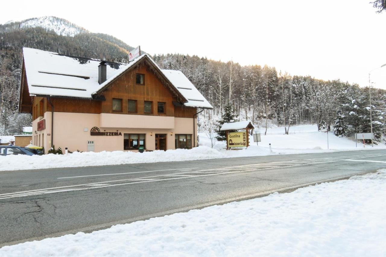 Apartment And Rooms Maraton Kranjska Gora Bagian luar foto